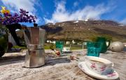 Nýlenda - Charming Two Bedroom Seaside Property, Mountain and Town Views