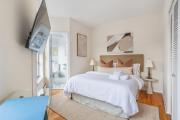 West Village Luxe 1Br