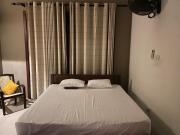 Peco Townhouse - Spacious Private Upstairs Retreat