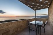 Top Triopetra