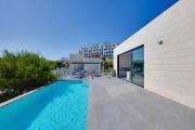 Espectacular Villa con Piscina Privada,Las Colinas