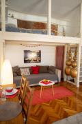 Gallery flat in Party district