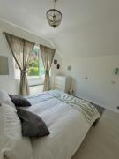 Top Marlow