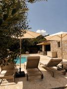 Sheepfold for 4 people near Pinarello Beach