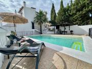 Villa con jardin y piscina privada zona Burriana