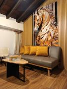 Colonial Private Aparta-Suite
