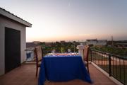 Skyview Private Villa Pool & Kitchen