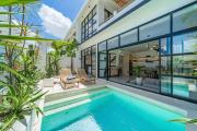 Villa Hubert - Sophisticated 2BR with Pool and Prime location