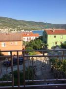 Top Cres