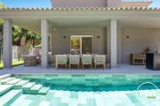 ViVi Homes - Villa Sandline - Private Pool - Garden