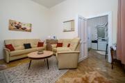 Alice Apartment in the downtown