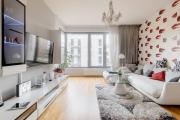 Modern Apartment with Terrace, Fast Wi-Fi & Self Check-in near City Center