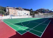 Top Comares