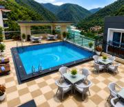 Foxoso Heights, Tapovan