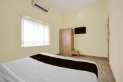 Hotel O KC Guest House