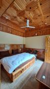 Top Kasol