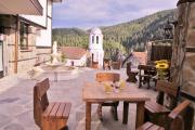 Family hotel Valchanovata Kashta