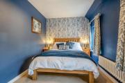 Top Leyburn