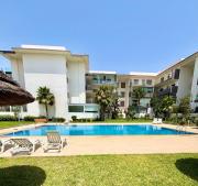 Bouznika Apartment Pool, Terrace & Parking
