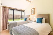 Top Nuneham Courtenay