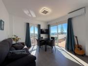 Modern Apartment with Sea View close to the Center