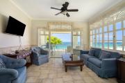 Seaside Beachfront 2BR Condo by Alicia Beach