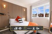 4 Bedroom House By Cozy Quarters Property Management Contractors Accommodation Redcar With Parking