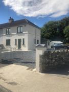 Historic Woodland View Retreat in Cahir Town