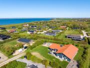 Renovated Holiday Home With Hot Tub, Sauna And Shelter