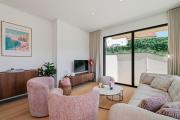Roselia by the sea, luxury apartment near the beach