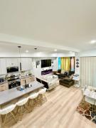Game Room, Hot Tub, Gym, BBQ, 7 mins to NRG Stadium & Med Center