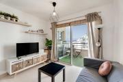 Charming 2-Bedroom Apartment with Ocean Views in Adeje