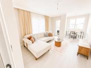15 Minutes to the Airport Luxury Apartment