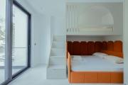 Top Himare