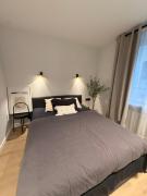 DELUXE Old Town Apartment