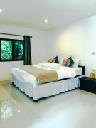 Top Ban Khao Klom