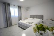 Redi Apartment Sea View
