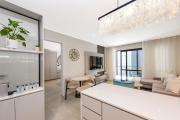 Hyde Park Rose - 2 beds, 2 baths, Gym, Pool