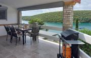 2 Bedroom Nice Apartment In Krnica