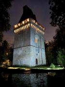 Donjon de Saintines - gîte 6 adultes 3 enfants - monument historique