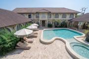 Maison Boheme Modern Apartment & Villa with Pool in Sanur