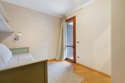 Top Lacona
