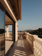 NEW Luxury Villa