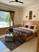 Top Kasol
