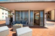 Top Chiavari