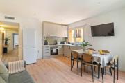 Rambla de Mar Apartments by Blossom Hotels