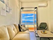 1BR Apartment Beachside