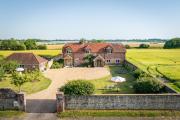 Top Bosham