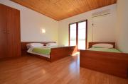 Apartments CICO Starigrad Paklenica