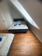 90 m2 Apartment with Balcony & Free Parking